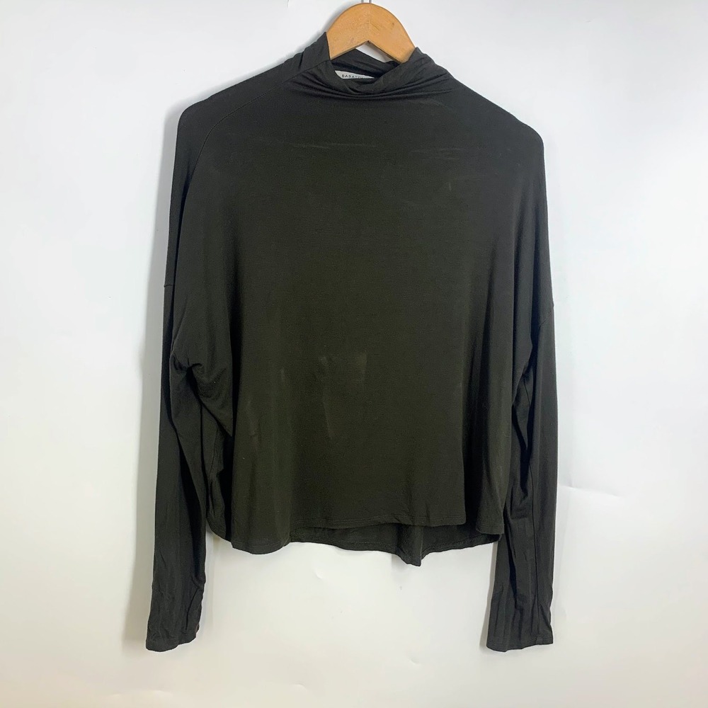 Babaton Everyday Mock Neck Long Sleeve Top Green Relaxed Fit Minimalist Size‎ L